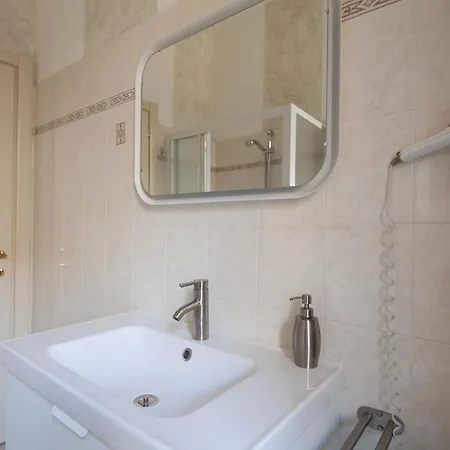 アパート Holidays *