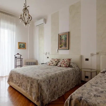 Apartment Holidays